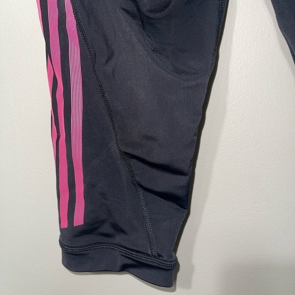 Women's Adidas Climalite Capris Size Medium - Picture 9 of 16